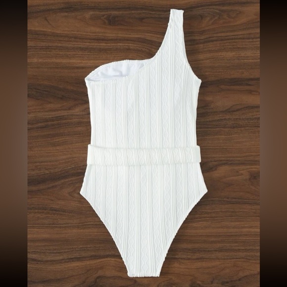 ONE SHOULDER BELTED ONE PIECE - Picture 3 of 3